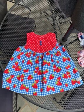 Eleanor Rose Red Strawberry Gingham Dress with Green Leaves size 7-8 girls